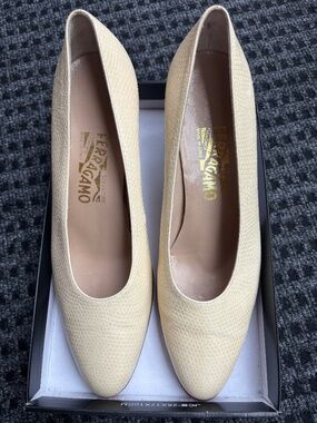 Salvatore Ferragamo Pumps